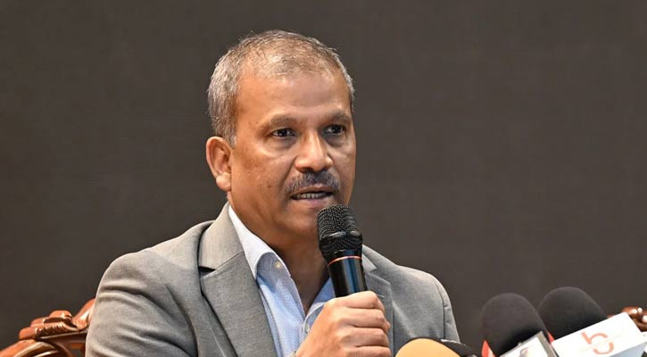 আরব আমিরাতে বন্দি প্রবাসীদের মুক্তির ঘোষণা: আসিফ নজরুল