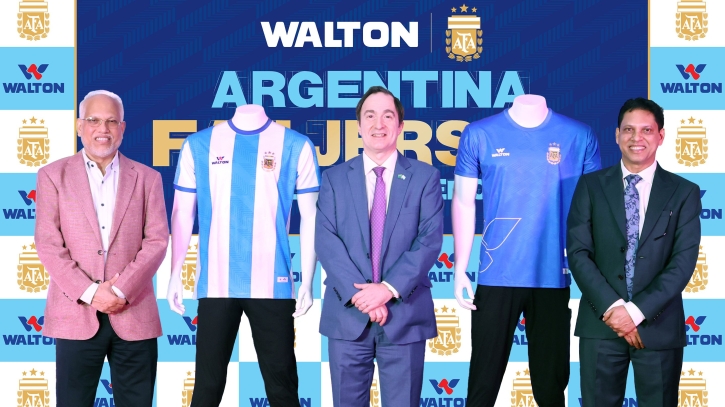বাংলাদেশে প্রথম আর্জেন্টিনার ফ্যান জার্সি উন্মোচন করলো ওয়ালটন বাংলাদেশে প্রথম আর্জেন্টিনার ফ্যান জার্সি উন্মোচন করলো ওয়ালটন