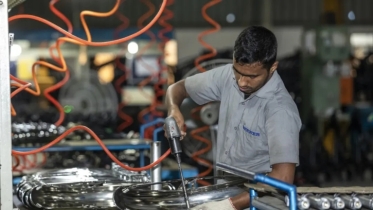 বাংলাদেশে চীনা বৈদ্যুতিক গাড়ি উৎপাদনে যাচ্ছে রানার অটোমোবাইলস বাংলাদেশে চীনা বৈদ্যুতিক গাড়ি উৎপাদনে যাচ্ছে রানার অটোমোবাইলস