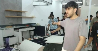 সালমান মুক্তাদিরের স্টুডিওতে হামলার কারণ জমি নিয়ে বিরোধ সালমান মুক্তাদিরের স্টুডিওতে হামলার কারণ জমি নিয়ে বিরোধ