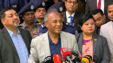 কেন্দ্র দখলের চেষ্টা করলে কাউকে ছাড় নয়: স্বরাষ্ট্র উপদেষ্টা