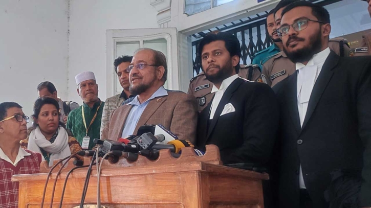 রক্তাক্ত কাপড়ে নামাজ আদায়ের বীভৎস অভিজ্ঞতা, ট্রাইব্যুনালে আযমীর জবানবন্দি
