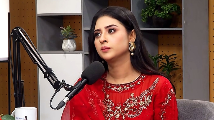 সন্তানের কথা ভেবে আবেগপ্রবণ হয়ে পড়লেন শবনম বুবলী