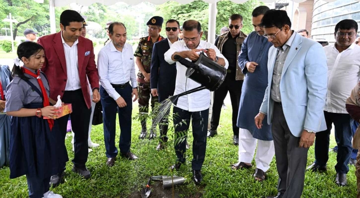 শিশুদের অন্তত একটি করে গাছ লাগাতে উৎসাহ দিলেন প্রধানমন্ত্রী