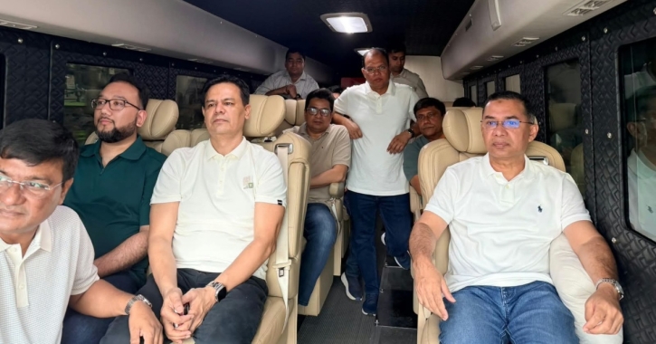 ফেনী রওনা হয়েছেন প্রধানমন্ত্রী ফেনী রওনা হয়েছেন প্রধানমন্ত্রী